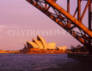 AUSTRALIA, New South Wales, SYDNEY, Opera House, dusk view, AUS1339JPL