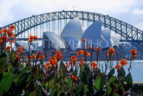 AUSTRALIA, New South Wales, SYDNEY, Opera House and Sydney Bridge, AUS605JPL