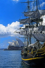 AUSTRALIA, New South Wales, SYDNEY, Opera House and replica of the Bounty ship, AUS610JPLA