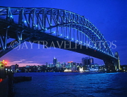 AUSTRALIA, New South Wales, SYDNEY, Sydney Harbour Bridge and North Sydney, night skyline, AUS173JPL