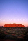 AUSTRALIA, Northern Territory, AYERS ROCK (Uluru), Uluru-Kata Tjuta National Park, evening light, AUS742JPL