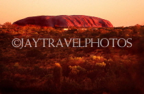 AUSTRALIA, Northern Territory, AYERS ROCK, Uluru-Kata Tjuta National Park, dusk, AUS347JPL