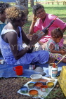 AUSTRALIA, Northern Territory, Darwin, TIWI ISLANDS, Ngui Aboriginal community, artist working, AUS1342JPL