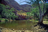 AUSTRALIA, Northern Territory, West MacDonnell Nat Park, Ormiston Gorge, waterhole, AUS459JPL