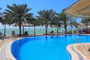 BAHRAIN, Al Jasra, house pool and terrace by the sea, BHR1554JPL