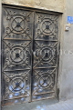 BAHRAIN, Manama, souq area, old house door, BHR1094JPL