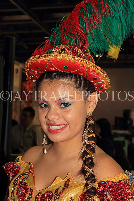 BOLIVIA, carnival dancer, BOL107JPL