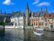 Belgium, BRUGES, 17th century architecture and sightseeing boat, BEL51JPL