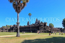 CAMBODIA, Siem Reap, Angkor Wat, temple complex, CAM509JPL