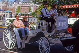 CANADA, British Columbia, Vancouver Island, VICTORIA, tourists on horse drawn carriage, CAN952JPL