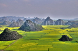 CHINA, Yunnan Province, Luoping, rape flower fields, CH1617JPL