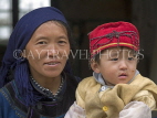 CHINA, Yunnan Province, Yuanyang, Hani mother and child, CH1535JPL