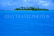 COOK ISLANDS, Aitutaki Islands, seascape and small islet, CI853JPL