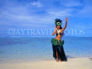COOK ISLANDS, Rarotonga, beach, Maori dancer in traditional island dress, CI751JPL