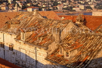 CROATIA, Dubrovnik, Old Town view, and roof tops, CRO386JPL