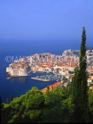 CROATIA, Dubrovnik, coast and Old Town view, CRO100JPL