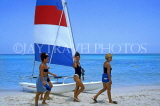 CUBA, Varadero, beach, sailboat and holidaymakers, CUB125JPL