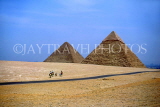 EGYPT, Giza, the pyramids and camel riders, EGY151JPL