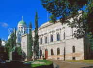 FINLAND, Helsinki, Cathedral dome, and Bank of Finland building, FIN781JPL