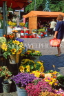 FINLAND, Helsinki, Market Square, flower stalls, FIN813JPL