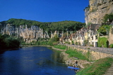 FRANCE, Dordogne, LA ROQUE GAJEAC,'Rock Houses', FRA863JPL