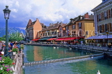 FRANCE, Haute Savoie, ANNECY, canalside and restaurants, FRA1540JPL
