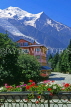 FRANCE, Haute Savoie, Rhone Alps, CHAMONIX, Mont Blanc peak, FRA1763JPL