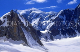 FRANCE, Haute Savoie, Rhone Alps, CHAMONIX, Mont Blanc peak (middle), FRA1765JPL