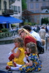 FRANCE, Haute Savoie, Rhone Alps, CHAMONIX, children eating ice cream, FRA1775JPL