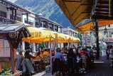 FRANCE, Haute Savoie, Rhone Alps, CHAMONIX, resort centre and restaurant scene, FRA1759JPL