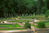 FRANCE, Loire Valley, Indre-et-Loire, CHENONCEAUX, Chateau de Chenonceaux gardens, FRA1751JPL