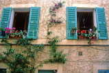 FRANCE, Provence, Cote d'Azure, ANTIBES, Old Town, house windows, FRA413JPL