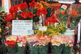 FRANCE, Provence, Cote d'Azure, NICE, Old Town, market Cour Saleya, flower stall, FRA2335JPL