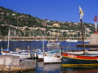 FRANCE, Provence, Cote d'Azure, VILLEFRANCH-SUR-MER, boats and coastal view, FRA1483JPL