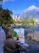 France, PARIS, Ile de la Cite, artist painting Notre Dame Cathedral, FR1664JPLA