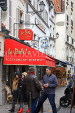France, PARIS, Montmatre, Le Delis restaurant and street scene, FRA2593JPL
