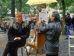 France, PARIS, Montmatre, Place du Tertre, Portrait artist, FRA1986JPL