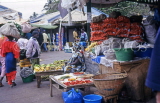 GAMBIA, Banjul, Albert Market, stalls and shoppers, GAM976JPL
