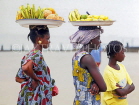 GAMBIA, Banjul beach, fruit sellers, GAM1049JPL