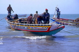 GAMBIA, Pirogues (fishing boats) coming in, GAM920JPL