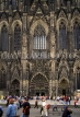 GERMANY, Cologne, Cathedral front and visitors, GER305JPL