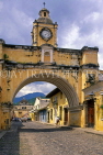 GUATEMALA, Antigua, Santa Catalina arch, GUA315JPL