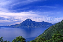 GUATEMALA, Lake Atitlan and San Pedro Volcano, GUA218JPL