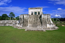 GUATEMALA, Tikal, Mayan sites, Zaculeu Plaza 2, entrance, GUA301JPL