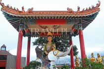 HONG KONG, Sha Tin, Monastery of Ten Thousand Buddhas, pavilion staue, HK2417JPL