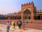 INDIA, Uttar Pradesh, Agra, FATEHPUR SIKRI, central courtyard, IND1308JPL