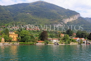 ITALY, Lombardy, LAKE COMO, lakeside scenery, and hillside houses, ITL2308JPL