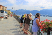 ITALY, Lombardy, Lake Como, TREMEZZO, lakeside and promenade, ITL1931JPL
