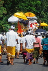 Indonesia, BALI, Denpasar, Melasti Festival procession along road, BAL660JPL