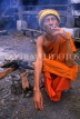 LAOS, Luang Prabang, Wat Wisunalat (temple), monk smoking, LAO67JPL